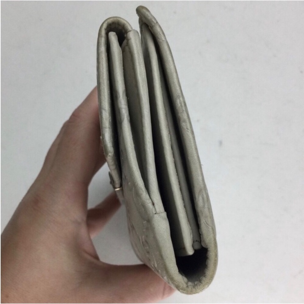 Gucci Guccisima Double G Embossed Gray Leather BiFold Flap Front Snap Wallet - Picture 3 of 13